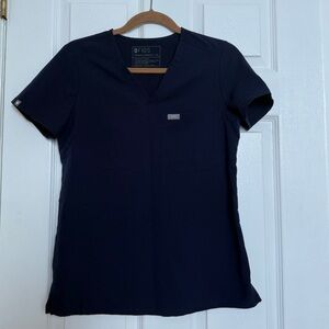 Figs Women's Dark Blue scrub top size XS